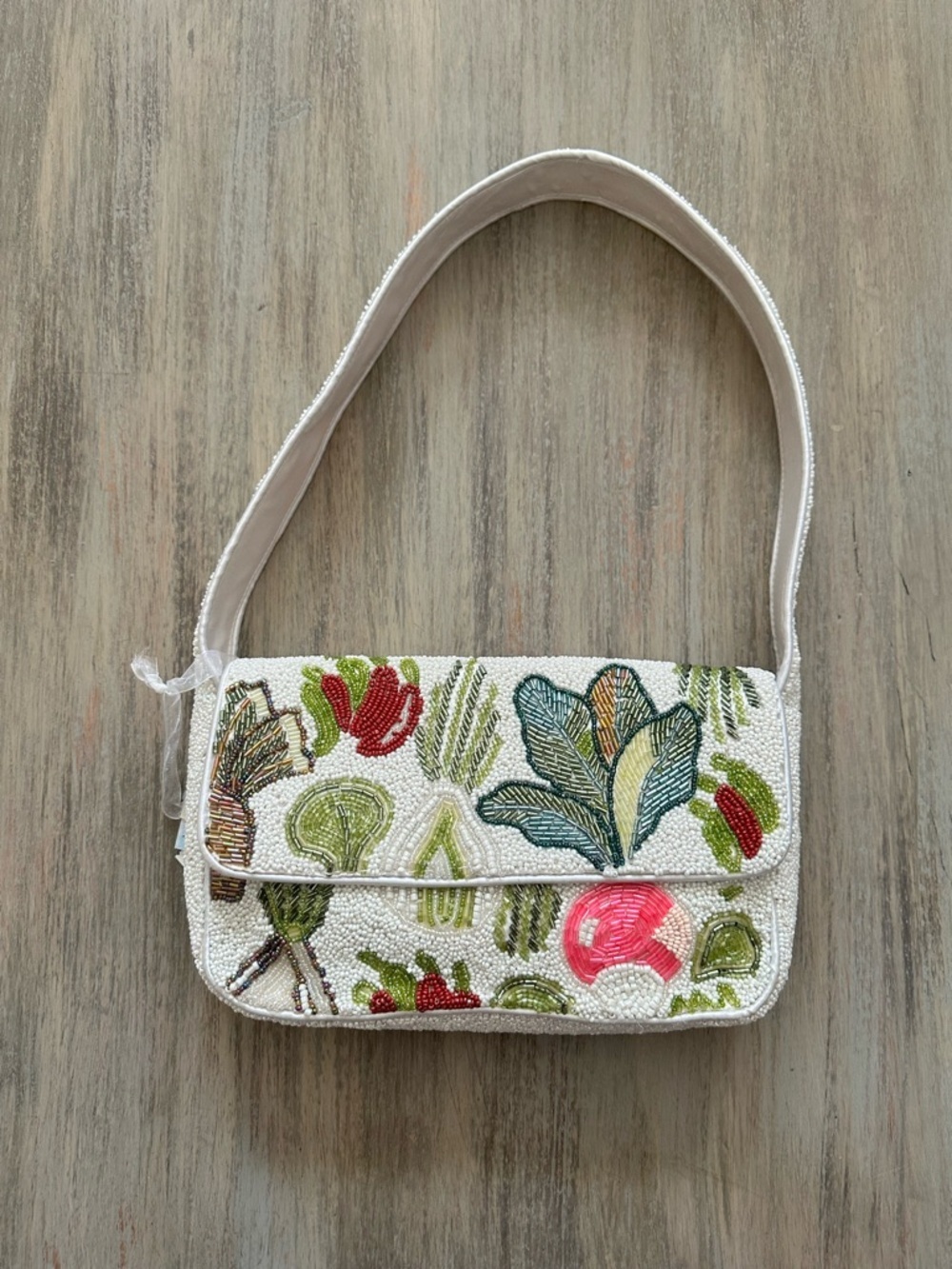 Made in India Beaded White Floral Shoulder Bag